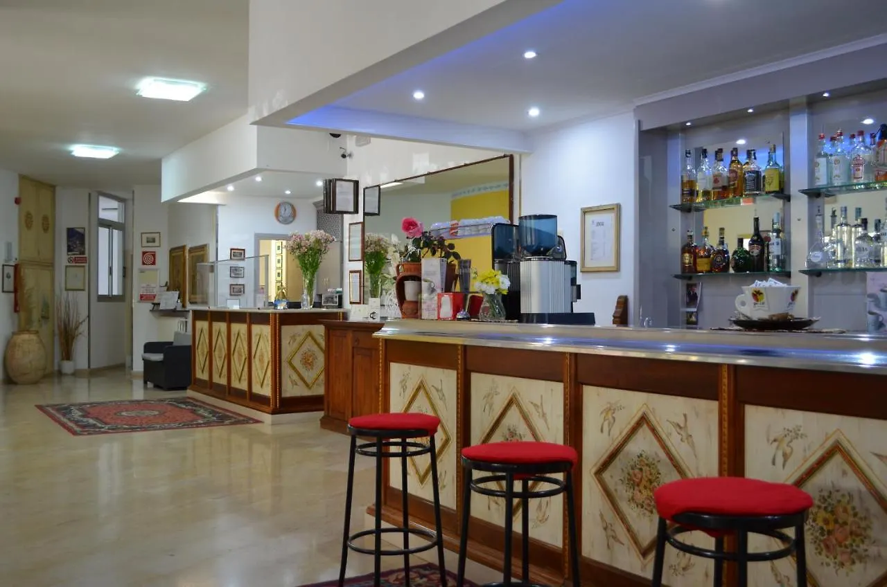 Hotel I Due Gabbiani Citr 9006 Marina dʼMarina dʼAndora